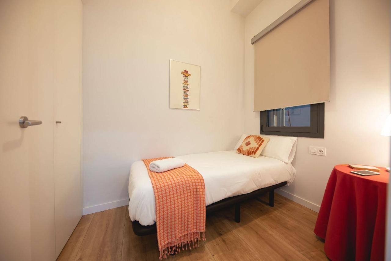 Bravissimo Riu Onyar Apartment Girona Bagian luar foto
