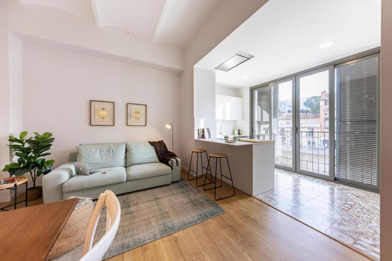 Bravissimo Riu Onyar Apartment Girona Bagian luar foto