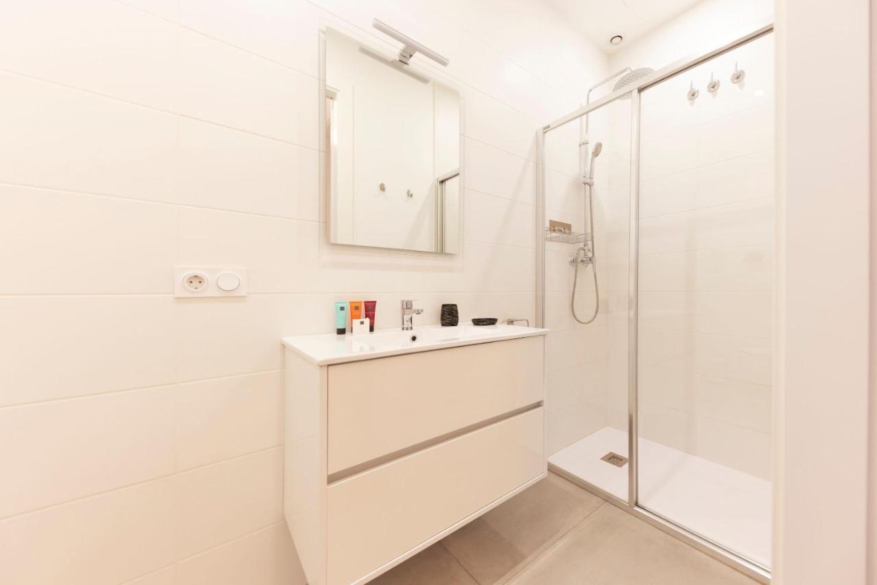 Bravissimo Riu Onyar Apartment Girona Bagian luar foto