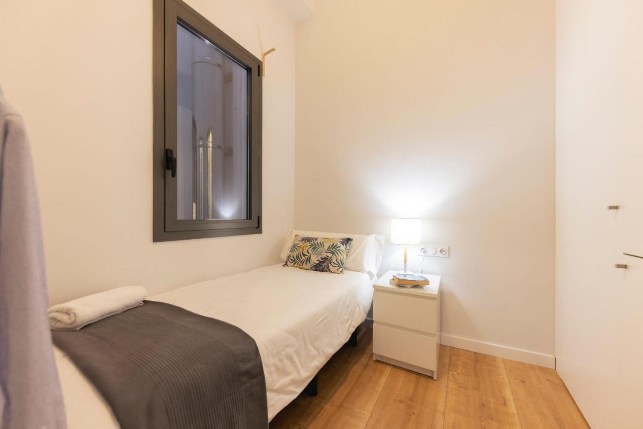 Bravissimo Riu Onyar Apartment Girona Bagian luar foto